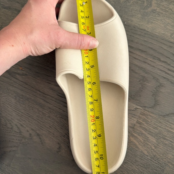 Beige Slides/Sandals (Unisex) size W9 M7 Yeezy-Inspired - Picture 6 of 6